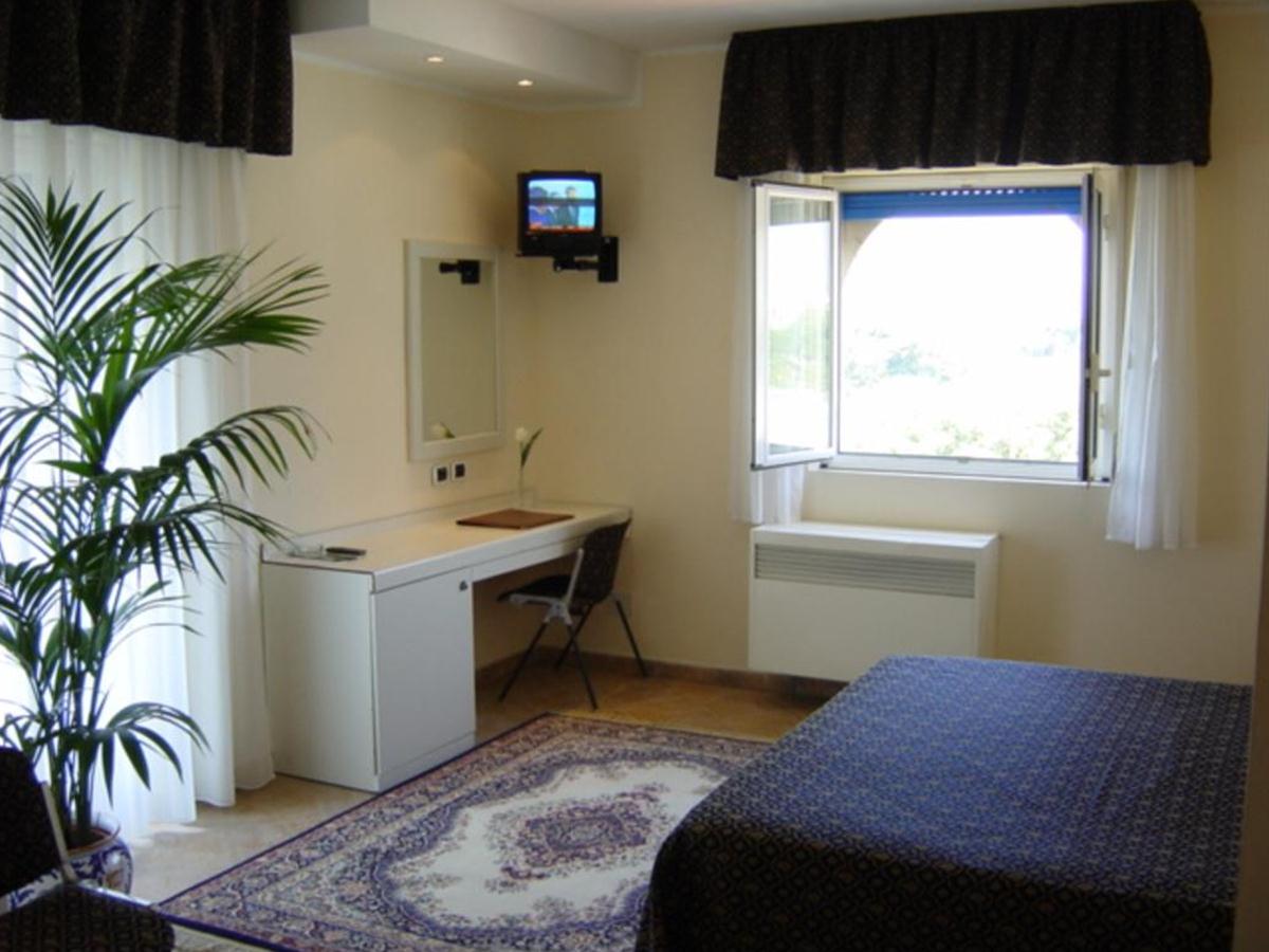 Sant Alphio Garden Hotel & Spa