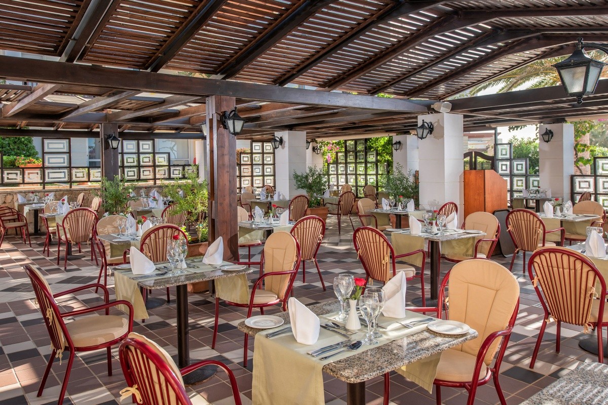 Creta Royal