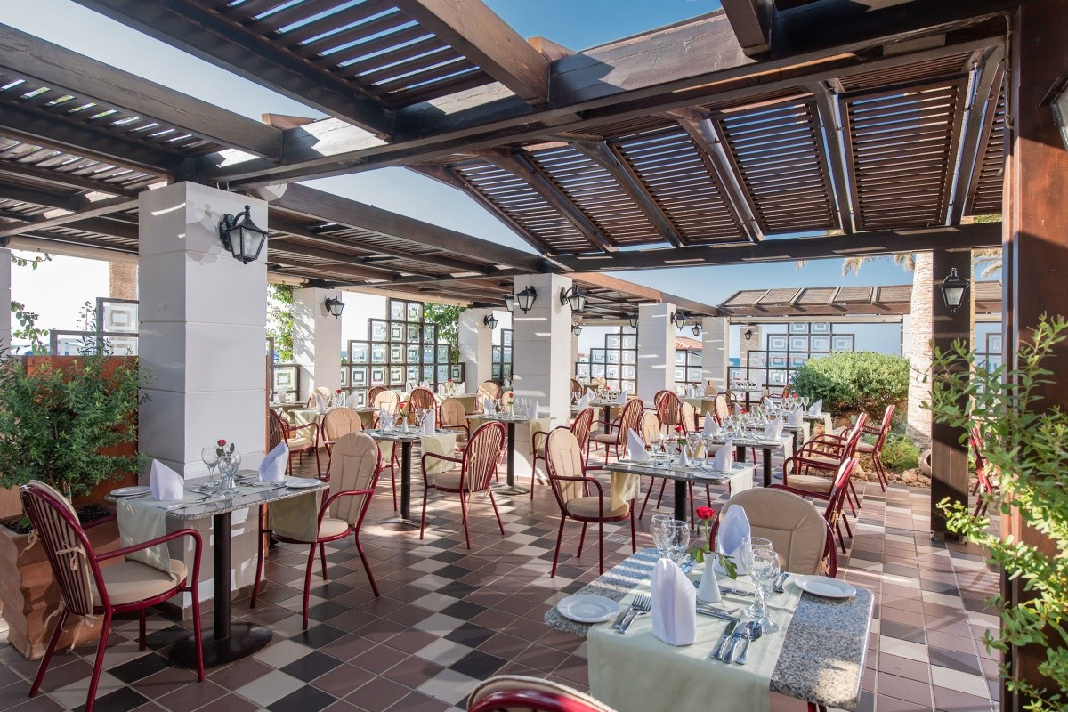 Creta Royal