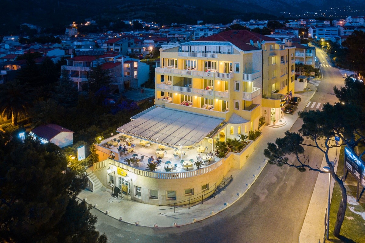 Villa Bacchus