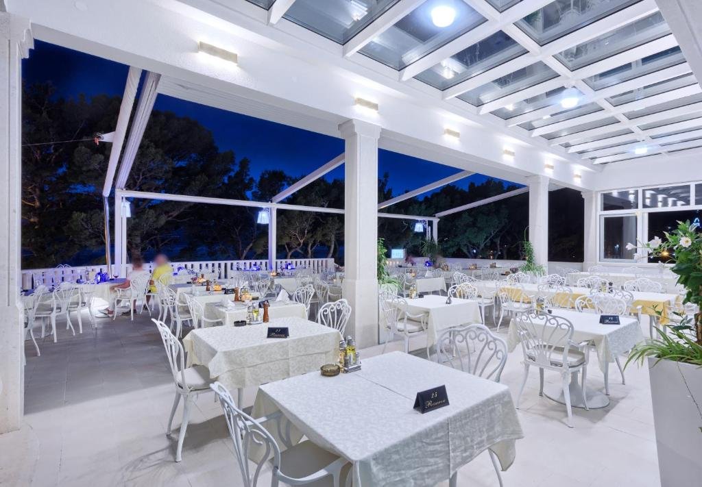 Villa Bacchus