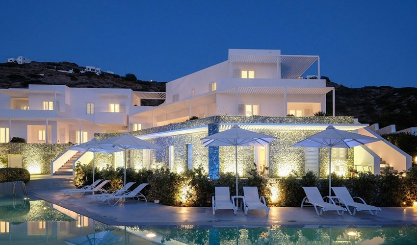 Relux Ios Island