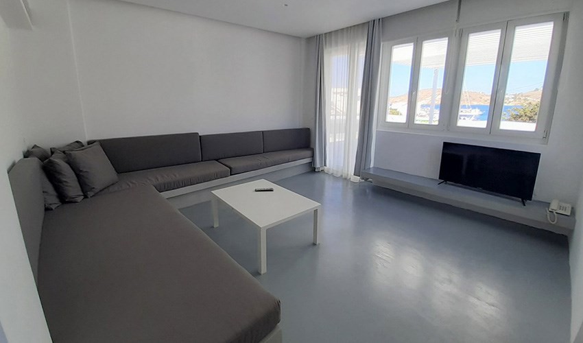 Relux Ios Island